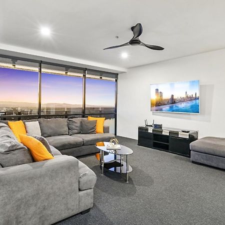 Kids Stay Free In Hinterland View 1 Bedroom Spa Apartment At Circle On Cavill - Q Stay Голд-Кост Екстер'єр фото